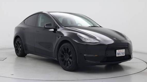 TESLA MODEL Y 2021 5YJYGDEE7MF214582 image